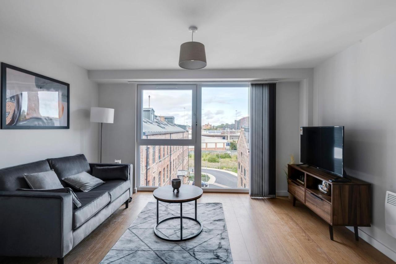 Spacious 1 Bedroom Apartment In A Converted Mill Leeds  Luaran gambar